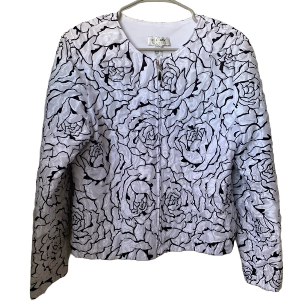 ELL JAY White Black Camellia Flower Print Full Zipper Front Closure Lined Jacket